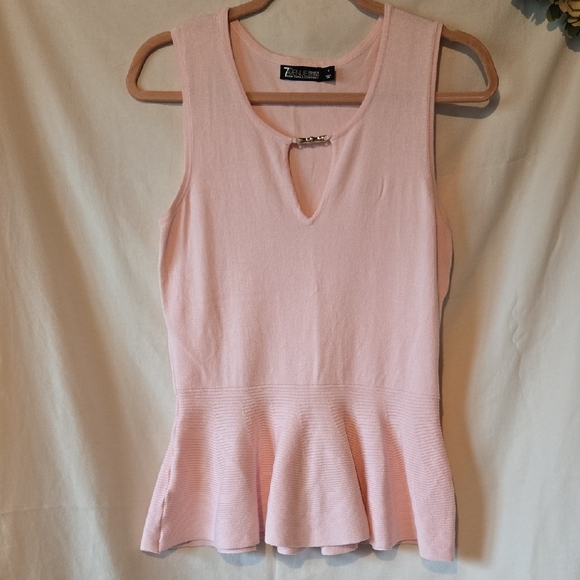 New York & Company Pink Peplum Sweater Knit Tank Top Size Small - Picture 1 of 7